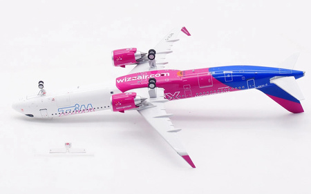 Airbus A321neo Wizz Air "XLR" G-XLRA (Inflight200)