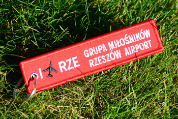 Breloczek grupa miłośników RZE - czerwony