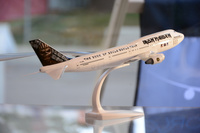 Boeing B747-400 Iron Maiden Ed F. One TF-AAK (Herpa)